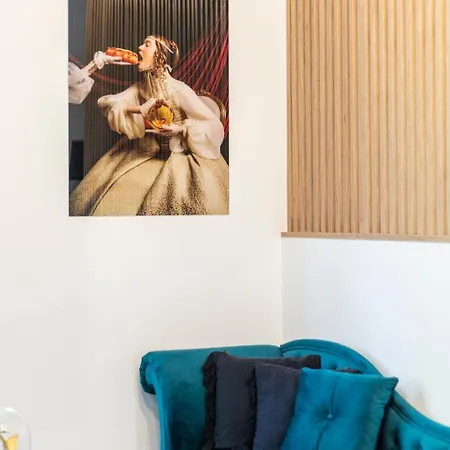 T2 Climatise De Charme, Pour Couple Proche Arenes Maisoncarreeconciergerie *